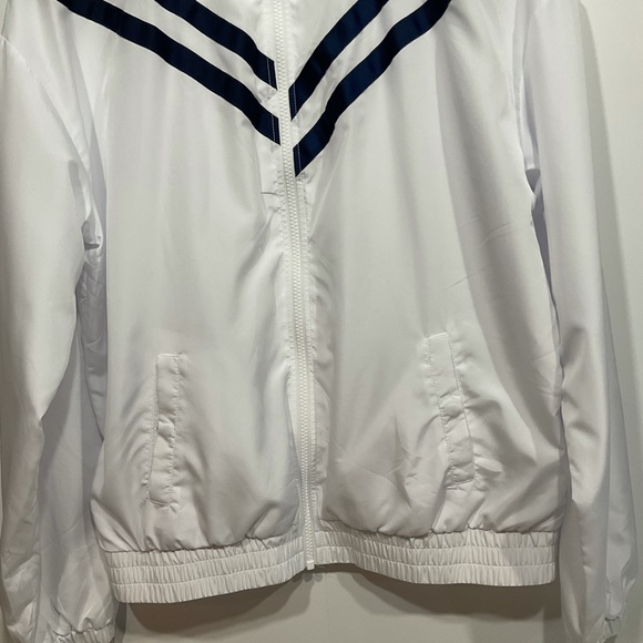 Zyia Jacket, Zip-Up, White Navy, Windbreaker, Pockets, Size Large - Picture 4 of 12